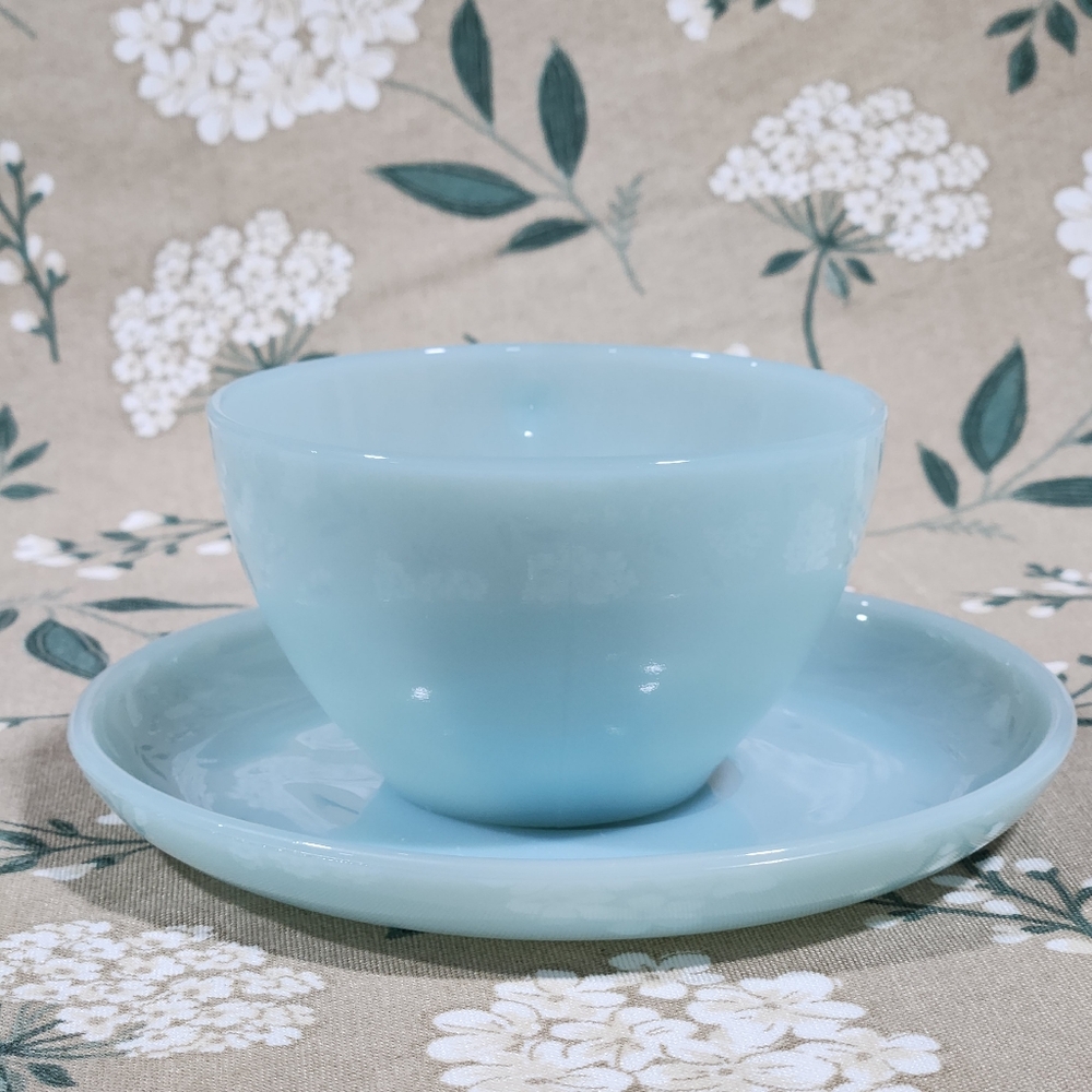Fire King Blue Delphite Tea Cup and Saucer Set Vintage Anchor Hocking Turquoise - Picture 4 of 11